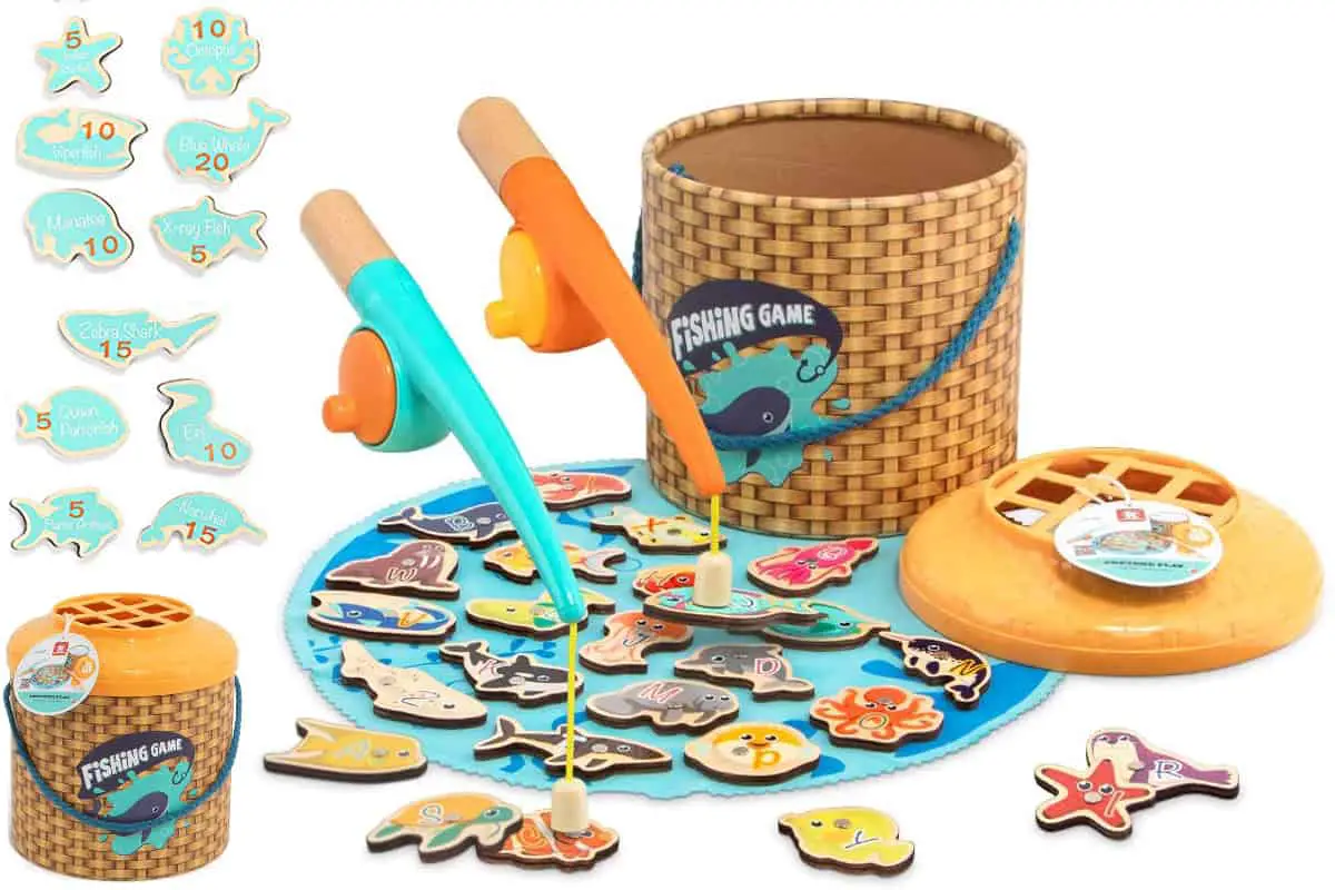 Top Bright, a fun board game to help kids learn about ocean animals, alphabet letters and counting numbers.