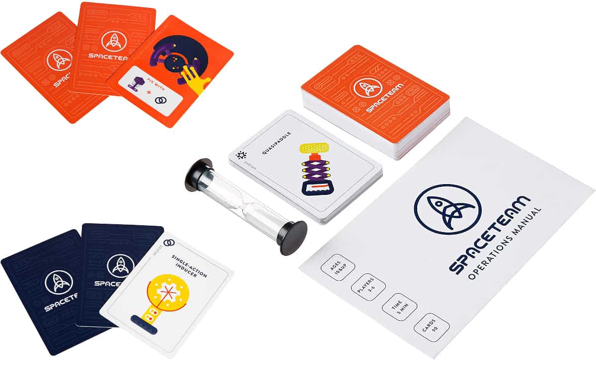 Spaceteam (Stellar Factory) is a cooperative strategy card game to explore space.