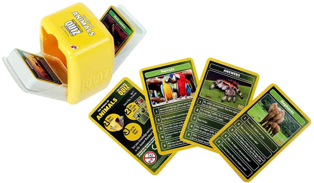 World of Animals (Top Trumps) is a quiz card game that tests your knowledge about animals.