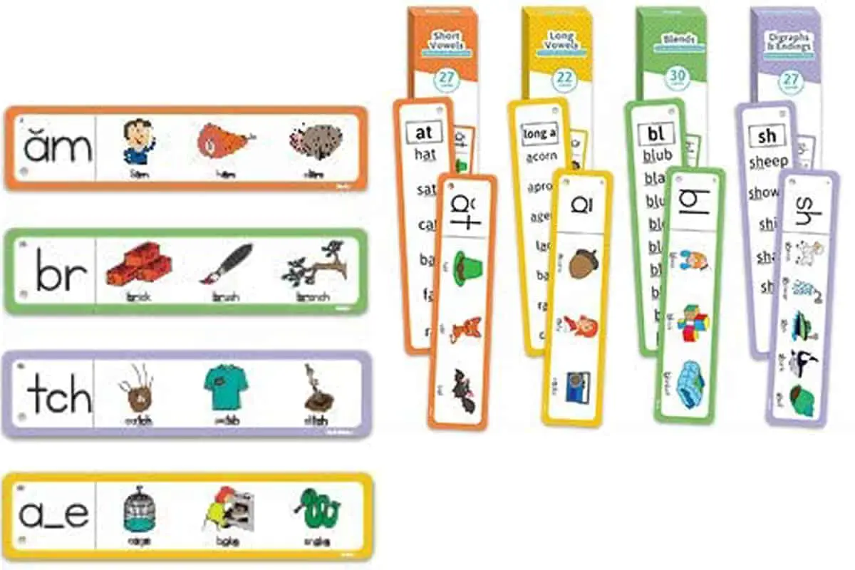 Phonics Flash Cards is a game that Teaches reading with Short Vowels, Long Vowels, Blends, Diagraphs and Endings and 4 rings.